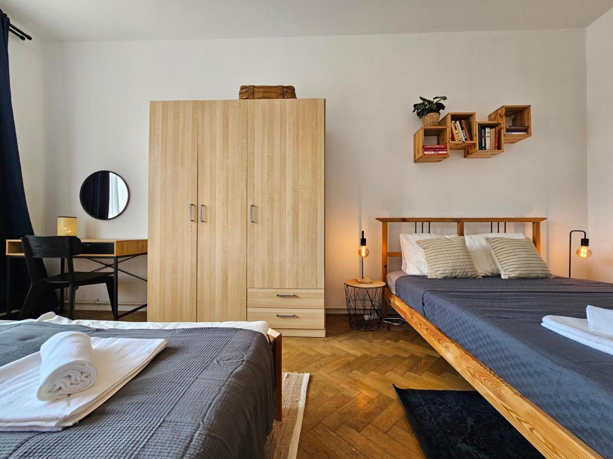 Stone Square Apartment ブラチスラヴァ エクステリア 写真