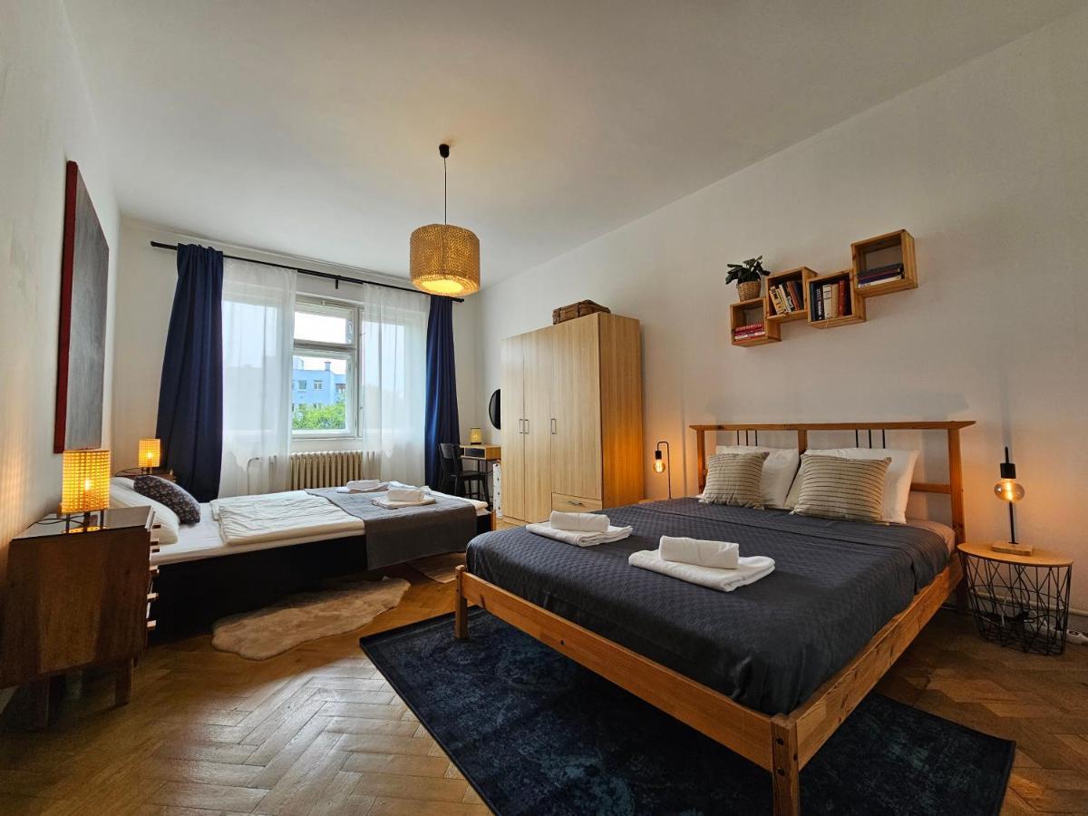 Stone Square Apartment ブラチスラヴァ エクステリア 写真