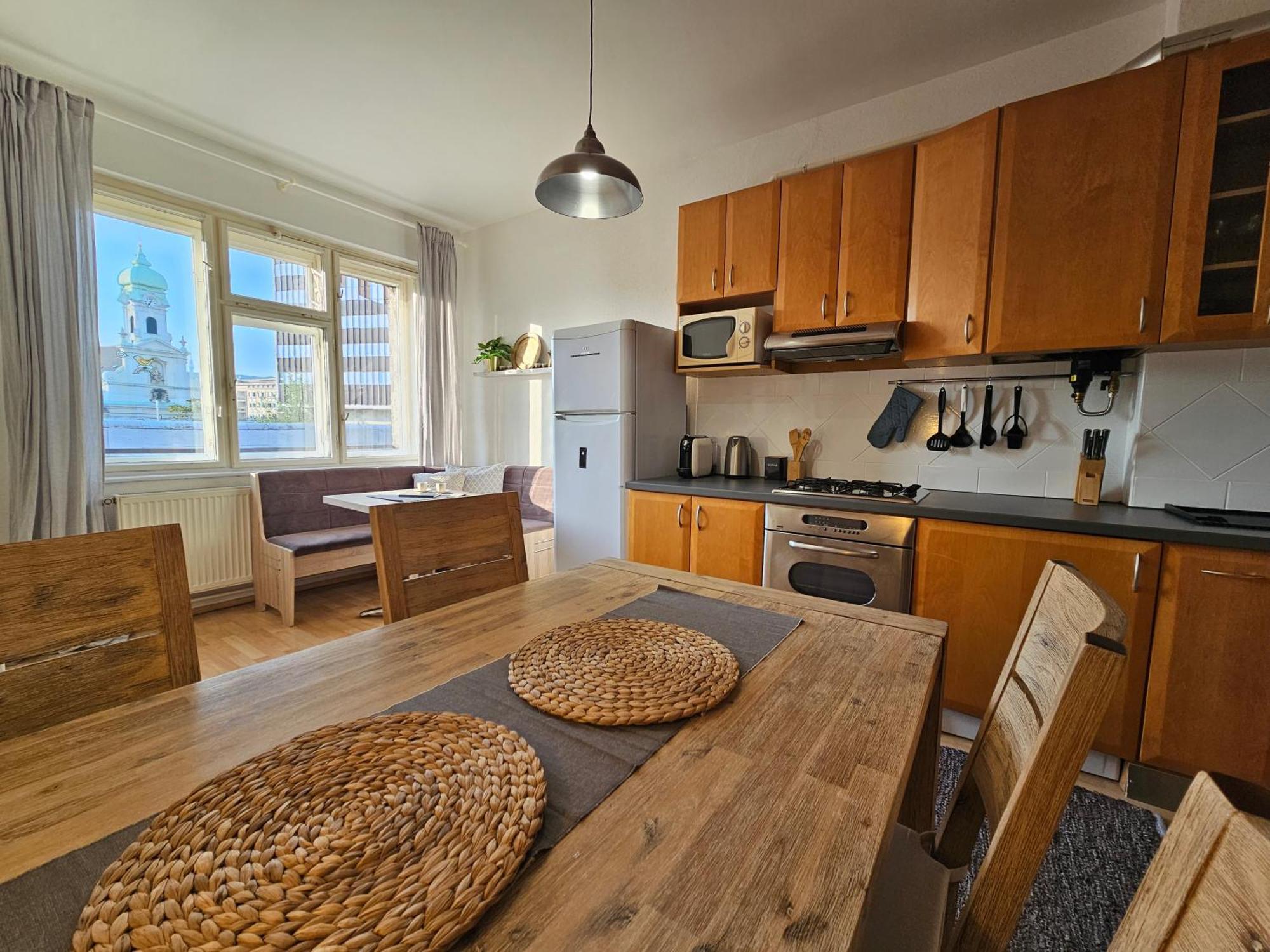 Stone Square Apartment ブラチスラヴァ エクステリア 写真